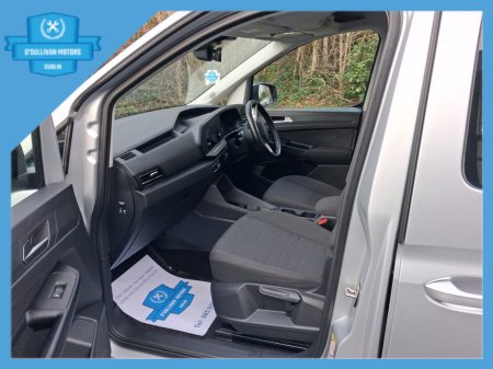 2023 Volkswagen Caddy / 2023 / 2.0 DIESEL / 7 SEATER / WAV €50,500 thumbnail