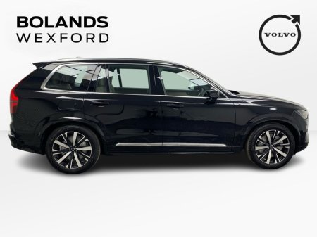 2025 Volvo XC90 Onyx Black Plus with Cardamon interior €94,995