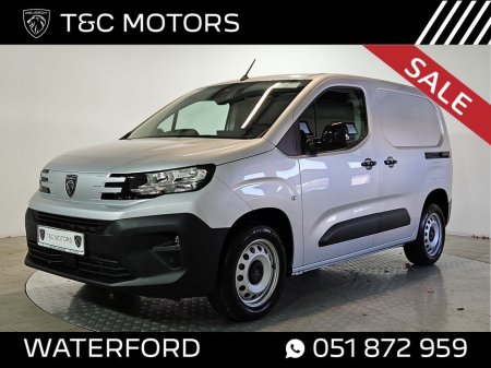 2025 Peugeot Partner Pro Plus, Automatic with Comfort Pack €25,606