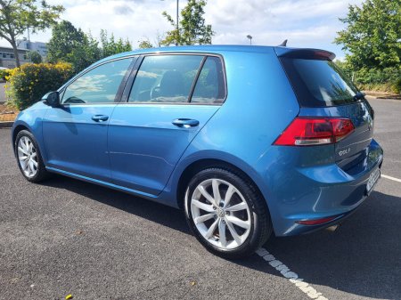 2016 Volkswagen Golf  €13,999