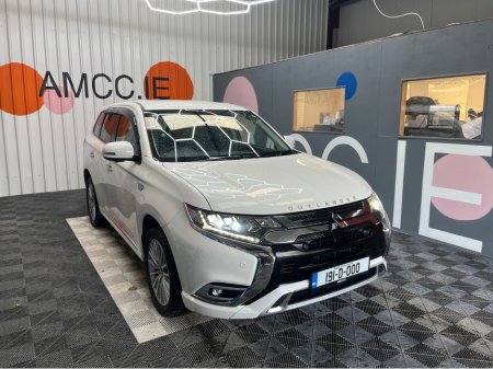 2019 Mitsubishi Outlander 2019 MITSUBISHI OUTLANDER PHEV 2.4L HYBRID / 64K KMS / ADAPTIVE CRUISE CONTROL, HEATED SEATS, REVERSE CAMERA & MORE €22,950
