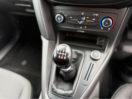 2017 Ford Focus VAN - 2 SEATER - 1.6 DIESEL - MANUAL - 12M WARRANTY - CAR 1448 €8,950 thumbnail