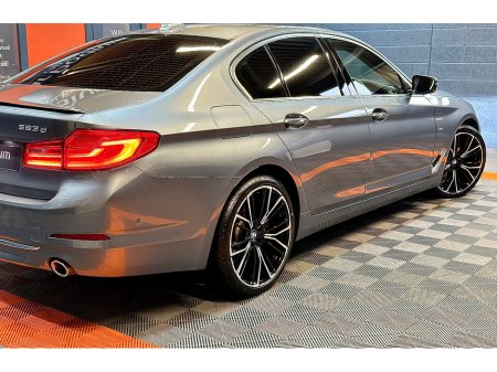 2017 BMW 5 Series 520d Luxury Auto €23,450 thumbnail