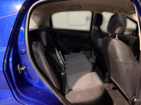 2009 Fiat Punto 1.4 8v Active €3,950 thumbnail