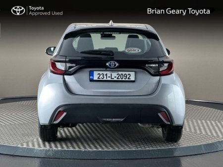 2023 Toyota Yaris 1.5 HYBRID LUNA 4DR AUTO €23,950