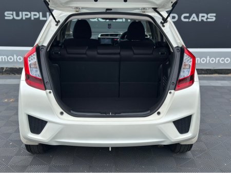 2013 Honda Fit Automatic €8,450