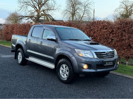 2014 Toyota Hilux 3.0 DCAB SR5 4DR