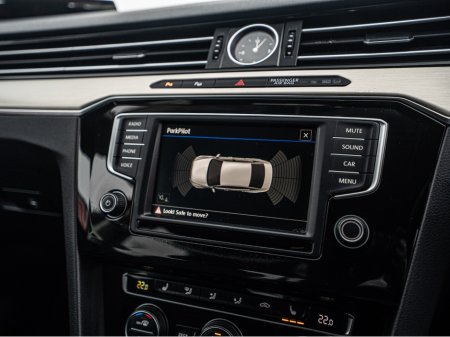 2017 Volkswagen Passat 2017 Passat HIGHLINE/96k km/New NCT/1yr warranty €17,888 thumbnail