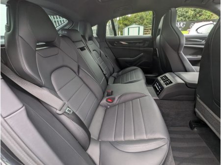 2025 Porsche Panamera Hybrid 4 - 4+1 Adaptive Cruise Control *ARRIVING SOON* €129,888 thumbnail