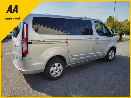 2017 Ford Tourneo CUSTOM TITANIUM 5DR €29,995