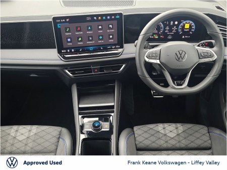 2025 Volkswagen Tiguan R-LINE AUTO 1.5 PHEV 204HP *PLUG IN HYBRID* *UP TO 100KM EV* *PETROL HYBRID* *ELECTRIC TAILGATE* *REAR VIEW CAMERA* *HEATED SEATS* *PCP FINANCE AVAILABLE* €50,995