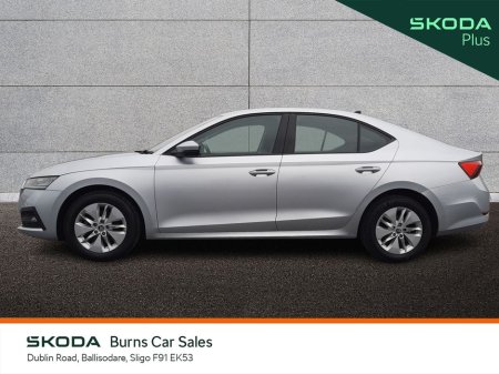 2023 Skoda Octavia OCTAVIA AMB 1.0TSI 110HP €26,900 thumbnail