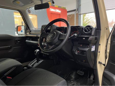 2023 Suzuki Jimny 2023 SUZUKI JIMNY XL 4WD 0.6 AUTOMATIC / HEATED SEATS €28,950 thumbnail