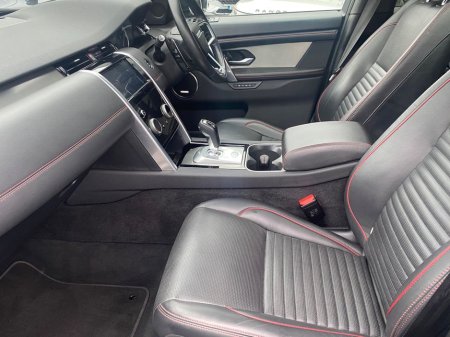 2022 Land Rover Discovery Sport P300e HSE R-Dynamic Auto (PHEV) €41,900 thumbnail
