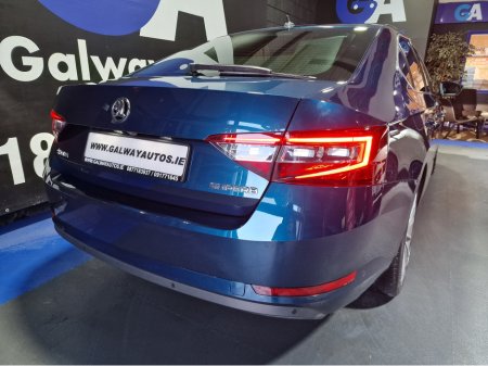 2016 Skoda Superb LAURIN & KLEMENT 2.0 AUTOMATIC €17,950 thumbnail