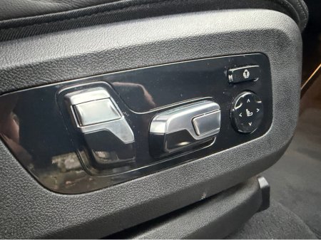 2024 BMW X5 ***SOLD***50E M SPORT//INCREDIBLE SPECIFICATION// VERY LOW MILEAGE//IMMACULATE THROUGHOUT//SIMI AND AA DEALER thumbnail