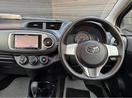 2012 Toyota Yaris 1.0 VITZ 5DR AUTO €6,995 thumbnail