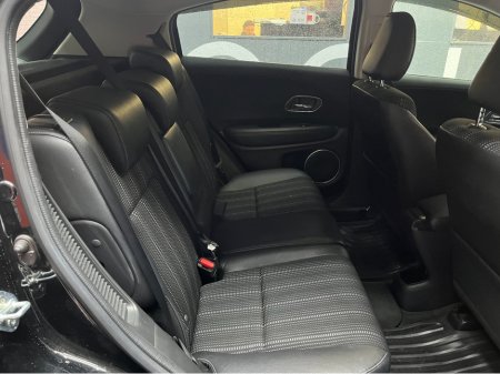 2017 Honda Vezel ONLY €16950! 2017 HONDA VEZEL HYBRID Z SENSING 1.5 AUTOMATIC / REVERSE CAMERA / CRUISE CONTROL / HEATED SEATS €16,950 thumbnail