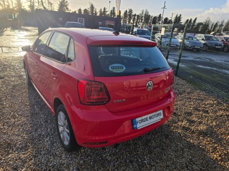 2015 Volkswagen Polo 1.2 TSI 5DR 90HP Lounge DSG €12,500
