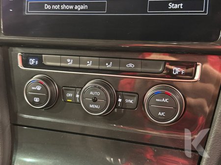 2020 Volkswagen Golf ESTATE 1.2L TSI AUTOMATIC - REVERSE CAMERA - CRUISE CONTROLS €19,950 thumbnail