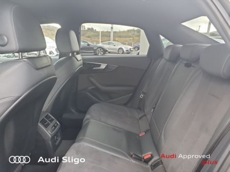 2022 Audi A4 35 TDI 163HP S Tronic S line €38,950 thumbnail