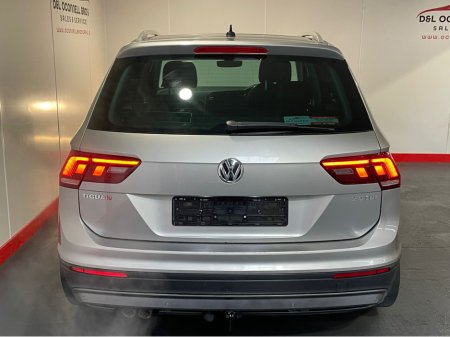 2017 Volkswagen Tiguan COMFORTLINE 2.0 TDI 115BHP 115HP MANUAL 6SPEED FWD 4 €17,900