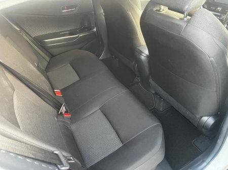 2019 Toyota C-HR Toyota C-HR 1.8 self charging hybrid €21,500 thumbnail