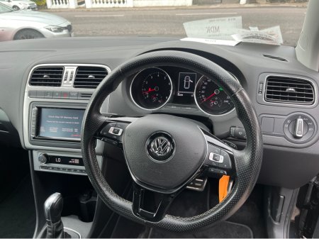 2016 Volkswagen Polo Cross 1.2 tsi auto €14,000