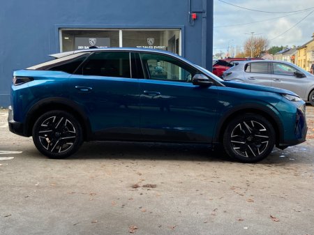 2025 Peugeot 3008 1.2 MHEV 145bhp eDCS6 Allure €42,900