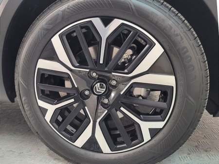 2026 Citroen C4 Plus Hybrid From €94 Per Week €31,975 thumbnail