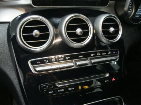 2015 Mercedes-Benz C Class C 250 AMG LINE 4DR AUTO €11,950 thumbnail