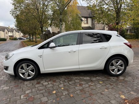 2015 Opel Astra 1.4 VVT-I SRI 16V 99BHP 5 5DR €7,950 thumbnail