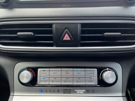 2019 Hyundai Kona KAUAI EV 5DR AUTO €15,950 thumbnail