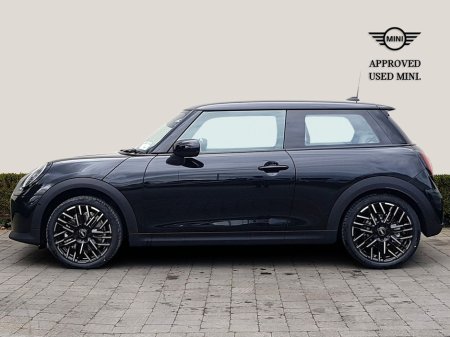 2024 MINI Hatch Exclusive Level 1 €32,995