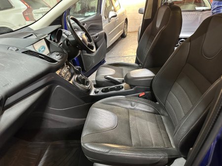 2016 Ford Kuga 2.0TDCI 120PS Titanium €9,888