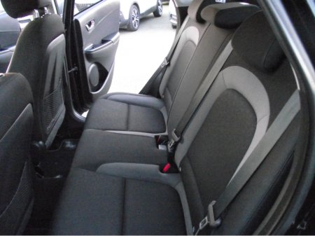 2019 Hyundai Kona KAUAI EXECUTIVE 1.6CRDI  5DR €14,950 thumbnail