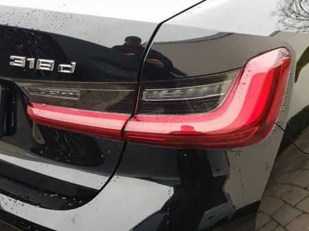 2022 BMW 3 Series 318d SE €39,995 thumbnail