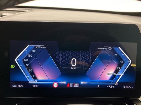 2025 BMW iX1 xDrive30 xLine €50,950 thumbnail