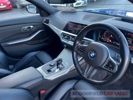 2020 BMW 3 Series 320D M-SPORT , X-DRIVE // M PERFORMANCE €30,950 thumbnail