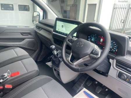 2025 Volkswagen Transporter  €36,475 thumbnail