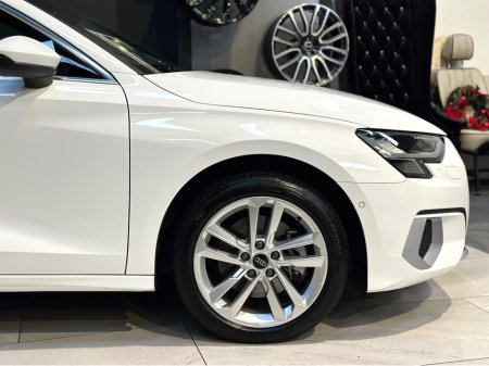 2024 Audi A3 40 TFSIe HYBRID SPORT AUTO €32,950 thumbnail