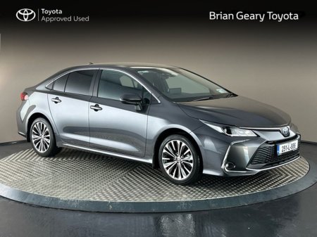 2025 Toyota Corolla LunaSport Hybrid