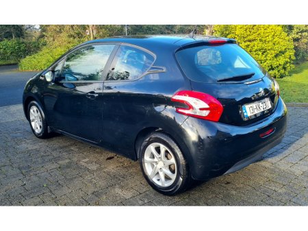 2013 Peugeot 208 1.0L Petrol VTi Active 3dr €4,950 thumbnail
