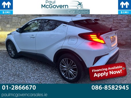 2022 Toyota C-HR 1.8 HYBRID SOL 4DR AUTO**//**SAT NAV**//**REVERSE CAMERA**//**PARKING SENSORS**//**NEW NCT 03 2028**//**WARRANTY**//**FINANCE ARRANGED! €21,999