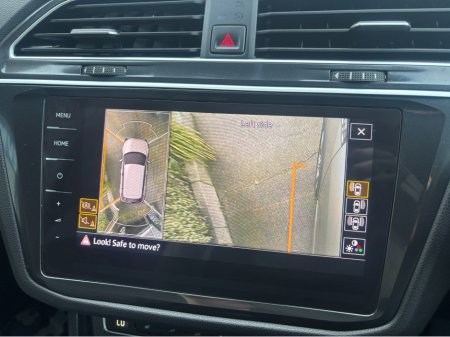 2020 Volkswagen Tiguan R-LINE 4MOTION AUTOMATIC 2.0 DIESEL //LOW MILES//HIGH SPEC//360 PARKING CAMERAS//HEATED FRRONT AND REAR SEATS//HEAD UP DISPLAY// €34,950 thumbnail