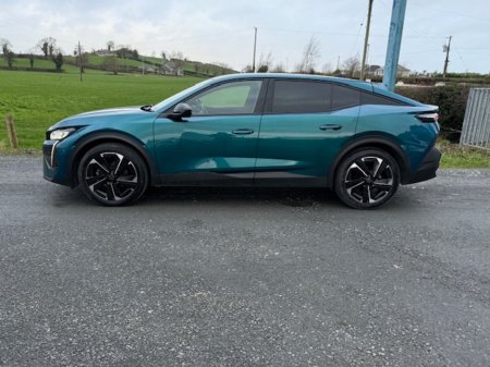 2023 Peugeot 408 ALLURE 1.2 130 AUTOMATIC 6 6.4 4 €25,950