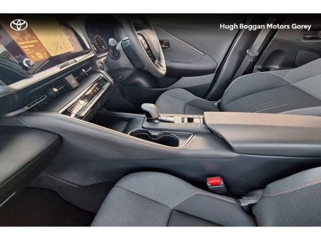 2025 Toyota C-HR Hybrid Sport €36,950 thumbnail