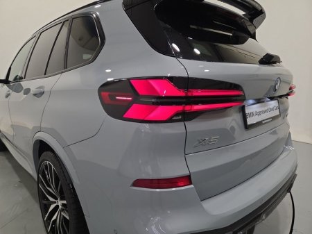 2026 BMW X5 xDrive50e M Sport €121,950 thumbnail