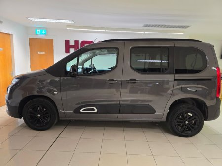 2024 Citroen Berlingo * Jan 2026 Pricing * Feel Pack Diesel Bluehdi 100 5 Seats - Wheelchair Accessible €34,950