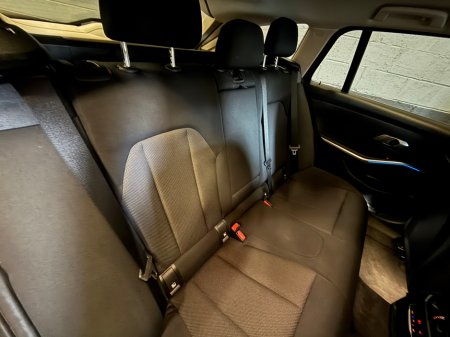 2021 BMW 3 Series 330e SE Pro Auto €21,900 thumbnail